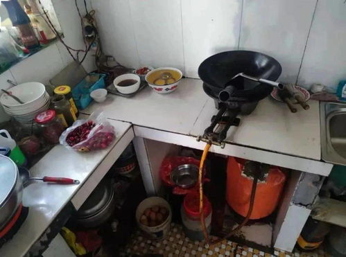 淄博餐飲廚房用具加工紅黑榜發(fā)布，整改前后對(duì)比圖彰顯治理成效